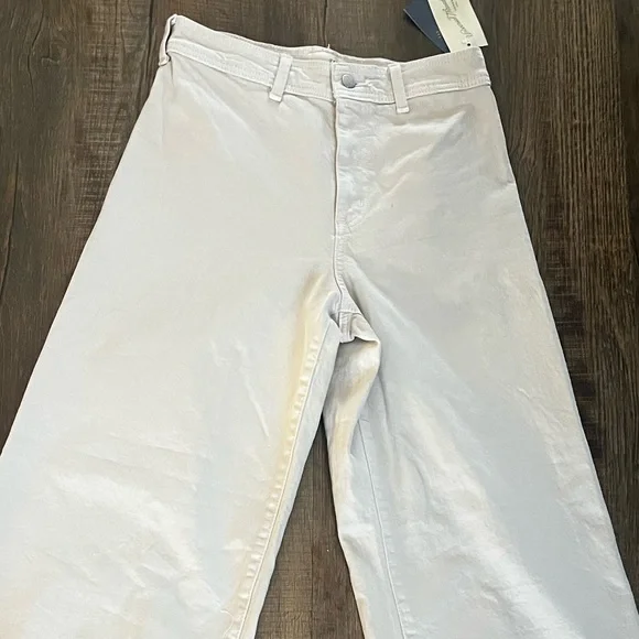 NWT Cream Wide-Leg Pants - Picture 6 of 6